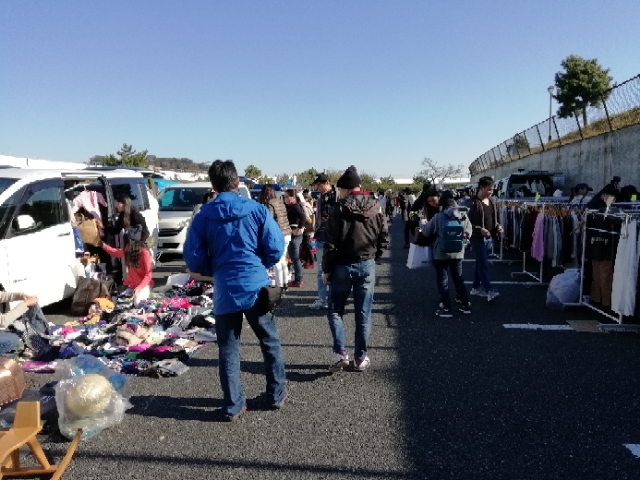 海の公園フリーマーケットに出店しました 海の男の日々是修行也